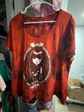 Emily the Strange Red tie-dye Short-Sleeve Tee